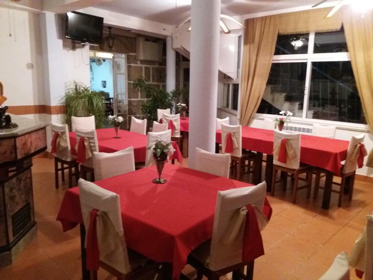 Hotel Gite Cantinho Davo Campea Luaran gambar